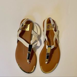 Dolce Vita Brown Sandals Ivory Strap Gold Hardwares Size 7